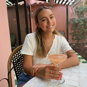 Meet your Posher, Aimee